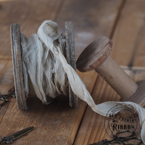 Old Fashion - wstążki w stylu vintage antyczny beż