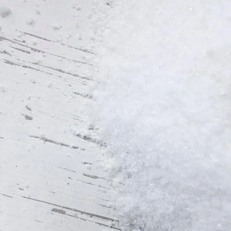 sztuczny śnieg skrzący - 500 ml